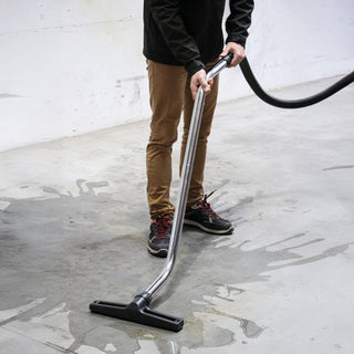 Schneider - Våt & Torrdammsugare 60L 2400W Demobild / carcareproducts